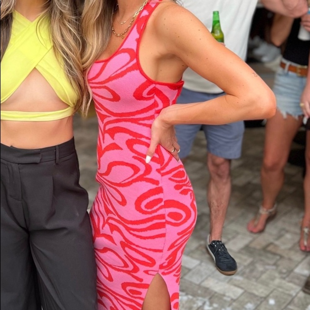 Pink/red crossback midi dress with slit